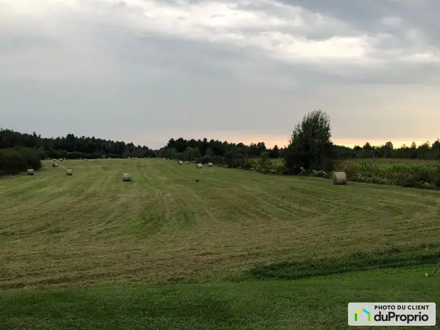 $925,000 - Acreage / Hobby Farm / Ranch for sale in St-Lucien in Houses for Sale in Granby - Image 5