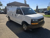 Perfect Auto FACTORY WARRANTY - 135 WHEEL BASE - 4.3 L GAS - BACK UP CAMERA - PRICE IS INCLUDED SAFE... (image 4)