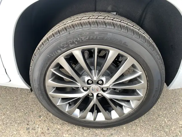 2026 Buick Enclave Avenir in Cars & Trucks in Brandon - Image 14
