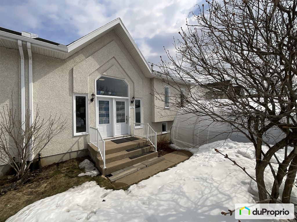 $389,900 - Semi-detached - Trois-Rivières (Trois-Rivières-Ouest) — photo 1