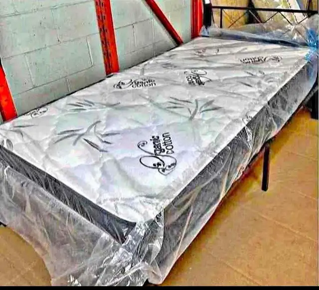 Full Mattress | King Mattress / Twin Mattress | Queen Mattress in Beds & Mattresses in Oshawa / Durham Region - Image 10