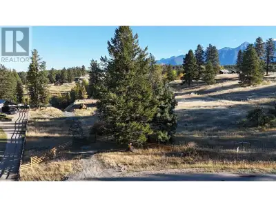 Discover an unparalleled opportunity to own a truly spectacular property with 360-degree views of Wa...
