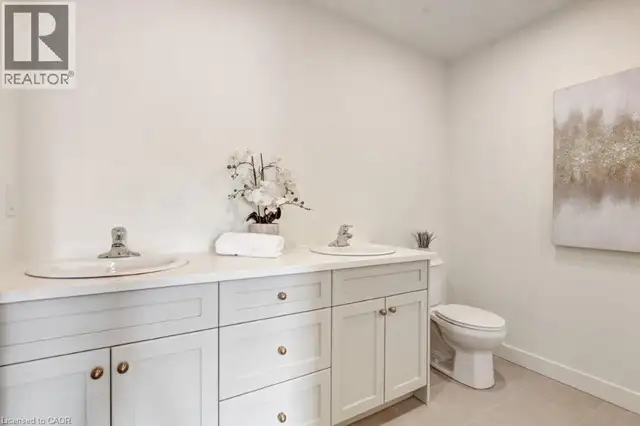 208 WILLIAM Street Delhi, Ontario in Houses for Sale in Norfolk County - Image 23