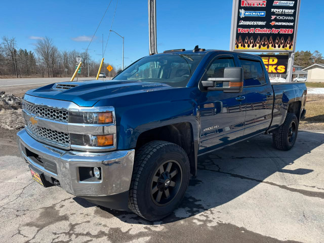 2019 Chevrolet Silverado Alaskan Edition in Cars & Trucks in Ottawa