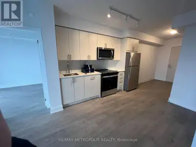 Beautiful apartment with stunning views. Panoramic sunset views. 2 bedrooms and 2 generously sized w...