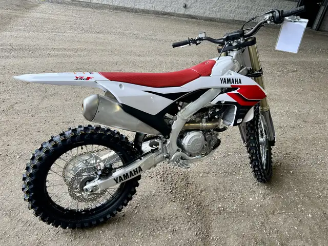 2026 YAMAHA YZ450F - 70th ANNIVERSARY - INSTANT CASH REBATE or 0 in Dirt Bikes & Motocross in Guelph - Image 5