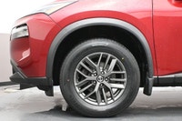 Powered by a 2.5L 4-cylinder engine paired with Intelligent FWD, this 2021 Nissan Rogue S offers a c... (image 3)