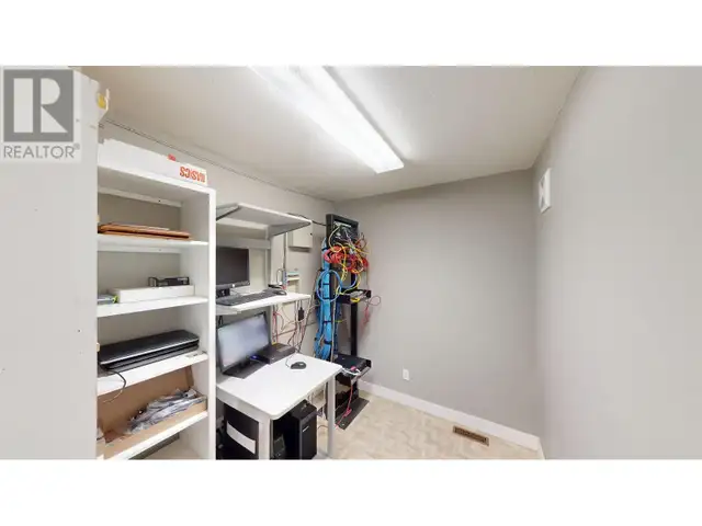 12155 242 ROAD Fort St. John, British Columbia in Commercial & Office Space for Rent in Fort St. John - Image 17