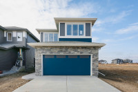 2100 SQ FT Home in Jesperdale with side Entrance! $529,900