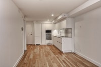 Renovated Akelius studio apartment for rent. Located near Sherbrooke W in the Downtown - McGill neig... (image 1)