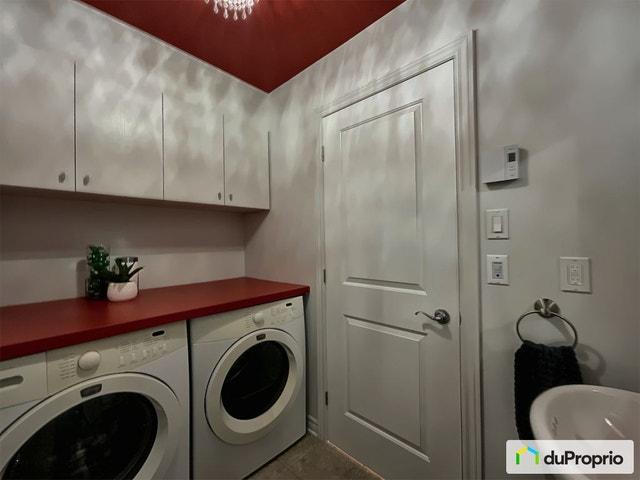 $619,900 - Semi-detached for sale in Ste-Catherine — photo 3
