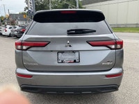 Vehicle Highlights: - Accident free - Single owner - Winter tires included Just landed is a very des... (image 5)