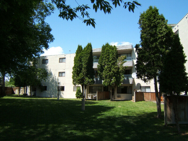 Chateau Garden - Pet Friendly 1 Bedroom Unit Starting from $1395 in Long Term Rentals in Kamloops