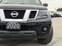 2019 NISSAN FRONTIER PRO-4X - HEATED FRONT SEATS - SUNROOF - BACKUP CAMERA - DUAL ZONE CLIMATE CONTR... (image 6)