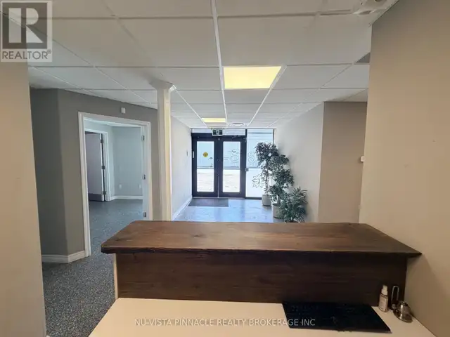 389 LYLE STREET London East (East L), Ontario in Commercial & Office Space for Rent in London - Image 6