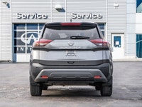 2022 Nissan Rogue S CLEAN CARFAX| ONE OWNER | NO ACCIDENTS | FWD | 2 KEYS Gun Metallic 2.5L 4-Cylind... (image 5)