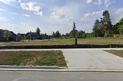 Discover a prime building lot in the exclusive Panorama Ridge area of Surrey, BC, ideal for construc...