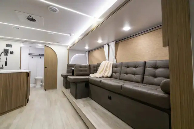 2026 Forest River SALEM 26ICE WITH BUNKS SAVE $10000 in Travel Trailers & Campers in Regina - Image 8