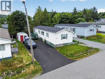 If you've been looking for an affordable home in Saint John without giving up space, 33 Glenview Dri...