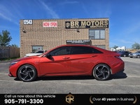 No accident Ontario vehicle with Lot of Options! Call (905) 791-3300 - Black fabric / Leather/ Leath... (image 4)