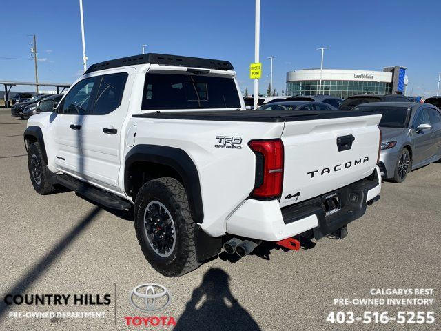 2025 Toyota Tacoma TRD Off-Road - Premium Pkg - Tonneau/Steps in Cars & Trucks in Calgary - Image 4