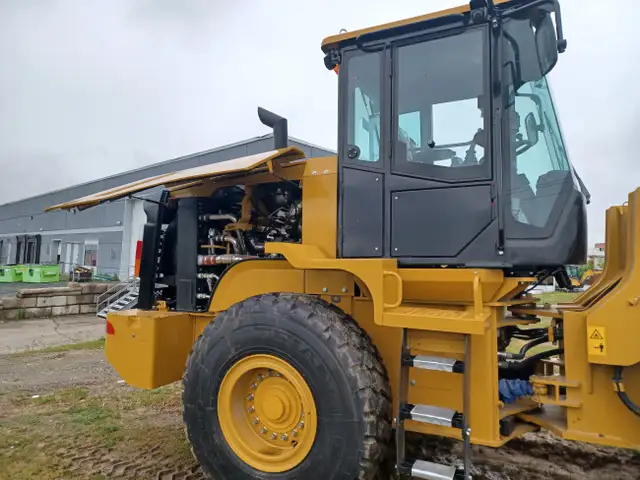 SANY SW305K WHEEL LOADER in Heavy Equipment in Dartmouth - Image 8