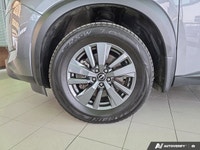 CLEAN CARFAX, APPLE CAR PLAY, ANDROID AUTO, MOONROOF, REMOTE ENGINE START.. Featuring an 8-inch touc... (image 8)