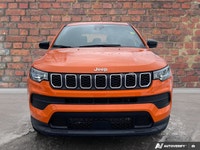 Only 21 Miles! This Jeep Compass has a dependable Intercooled Turbo Regular Unleaded I-4 2.0 L/122 e... (image 7)