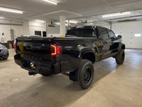 See Dealer Website for Details. Engine: V6 Cylinder Engine (image 4)