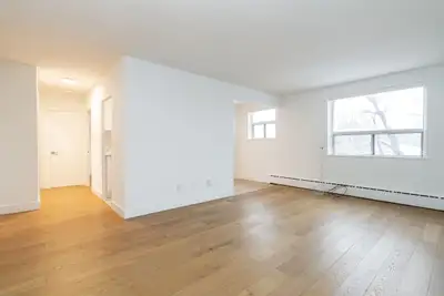 renovated one bedroom - ID 3052, View more