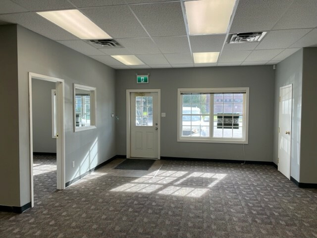 Beautiful Office Space by Rothesay Commons in Commercial & Office Space for Sale in Saint John - Image 4