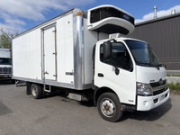 2020 Hino 195 Ryder Stock ID: 292918 Transmission Type/Speed: AUTO 6 Engine: DIESEL J05E-TP '17 210/... (image 4)