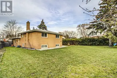 33 GARVEY CRESCENT N Hamilton (Corman), Ontario