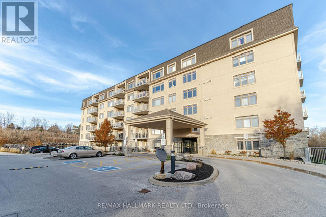 #416 -149 CHURCH ST King, Ontario in Condos for Sale in Barrie - Image 2