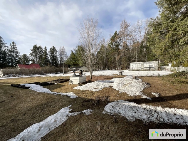 $279,400 - Duplex for sale in Chertsey — photo 2