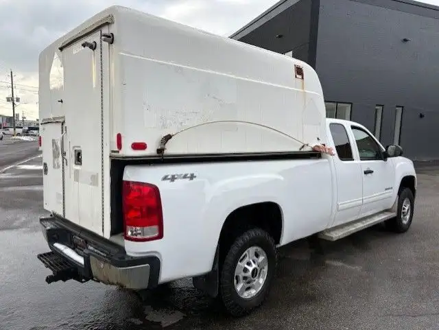 2011 GMC Sierra 2500HD SLE 4WD EXTENDED CAB LONG BOX **TUFPORT S64711643953921124