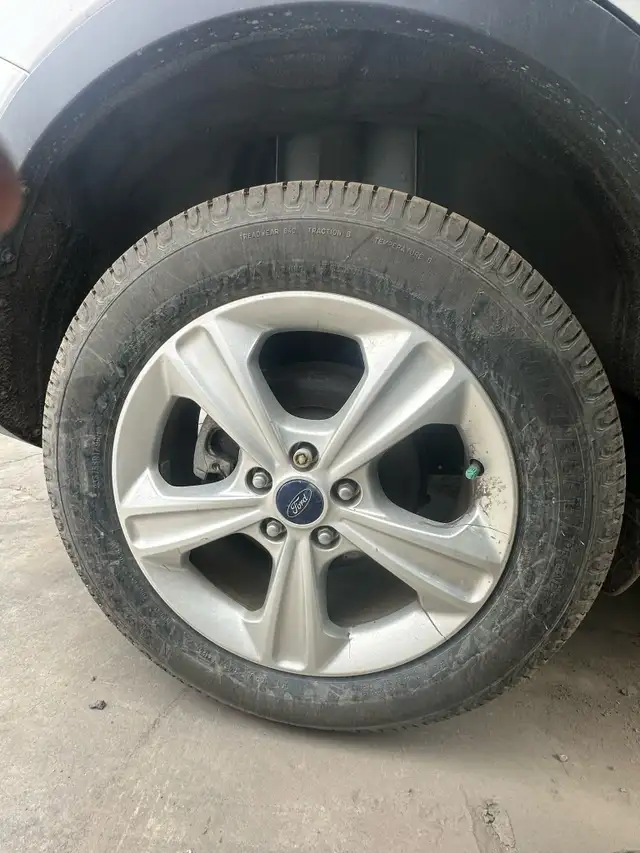 2013 FORD ESCAPE 2.0L 4X4 SUV FOR PARTS! PARTS STARTING FROM $50 in Auto Body Parts in Calgary - Image 7