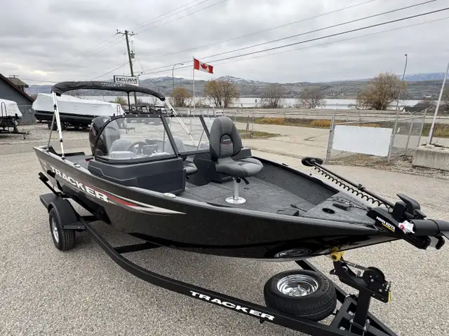 2026 TRACKER ProGuide V-175 Combo Fish & Ski-Fishing boat in Powerboats & Motorboats in Prince Albert - Image 16