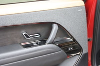 Experience commanding performance, sophisticated British luxury, and unmistakable road presence with... (image 6)