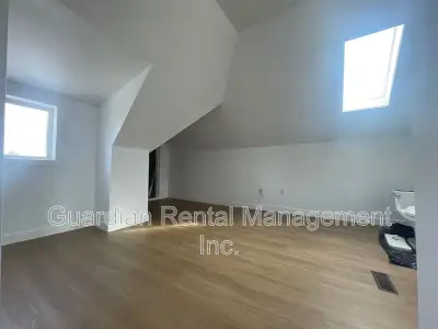 Available October 7th! Welcome to this newly renovated bachelor apartment located on the 3rd floor o...