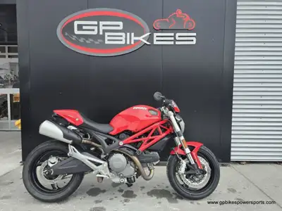 2012 Ducati Monster 696 Review When you choose to ride the Monster, you are not just choosing a bike...