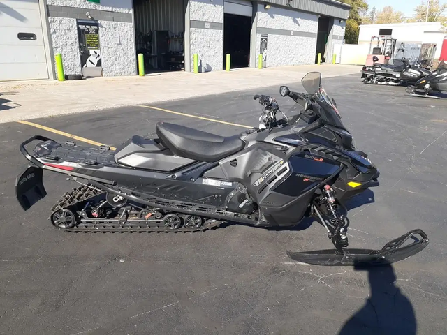 2024 SKI DOO RENEGADE X RS 900 ACE TURBO R (FINANCING AVAILABLE) in Snowmobiles in Strathcona County - Image 9