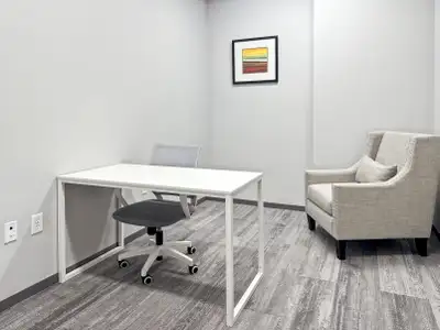 A fully serviced private office with 1 person, ready to use from day one. Work with focus and privac...