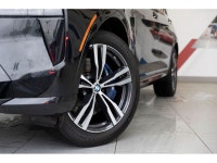 Premium Audio, Sunroof, Apple CarPlay, Power Liftgate, Navigation, Blind Spot Detection, Lane Depart... (image 1)