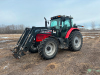 Massey Ferguson 6475 tractor