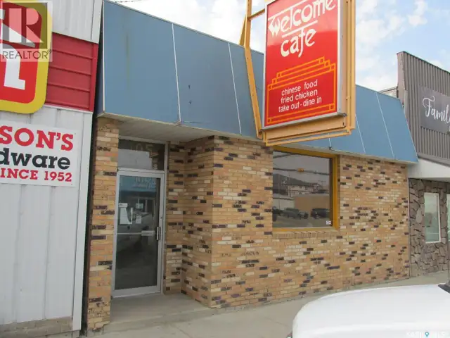 105 1st AVENUE W Nipawin, Saskatchewan in Commercial & Office Space for Sale in Nipawin - Image 2