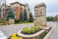 39 FERNDALE Drive S Unit# 311 Barrie, Ontario