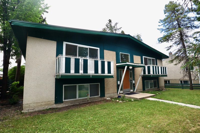 2 Bed 1 Bath w/ Balcony (Heat and Water Incl.) Calder Edmonton Long