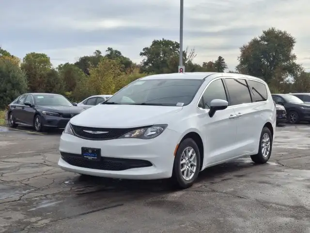 2022 Chrysler Grand Caravan SXT | Heated Wheel + Seats |