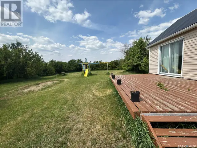 Osiowy Acreage Abernethy Rm No. 186, Saskatchewan in Houses for Sale in Regina - Image 4